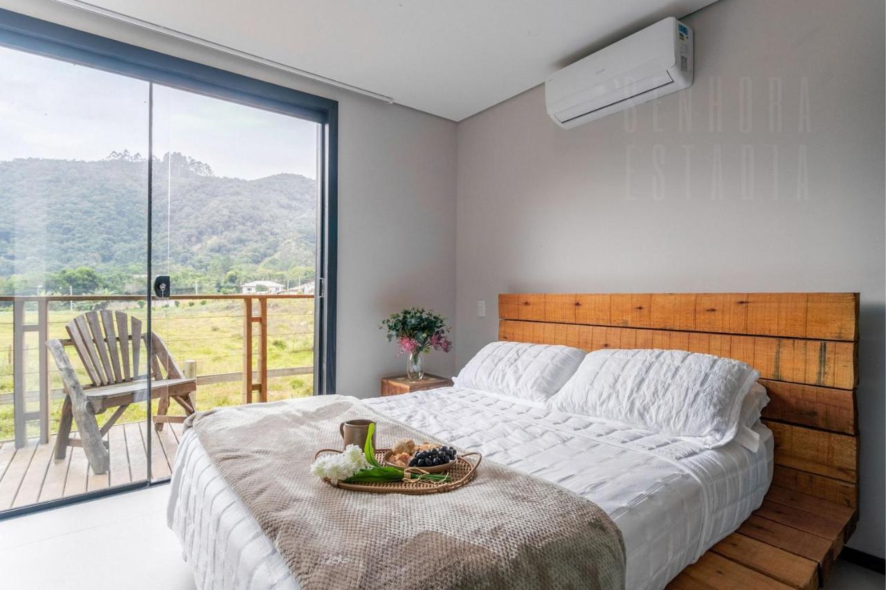 Villas Mornas Espaco De Eventos E Hospedagem Boutique Aguas Mornas Luaran gambar
